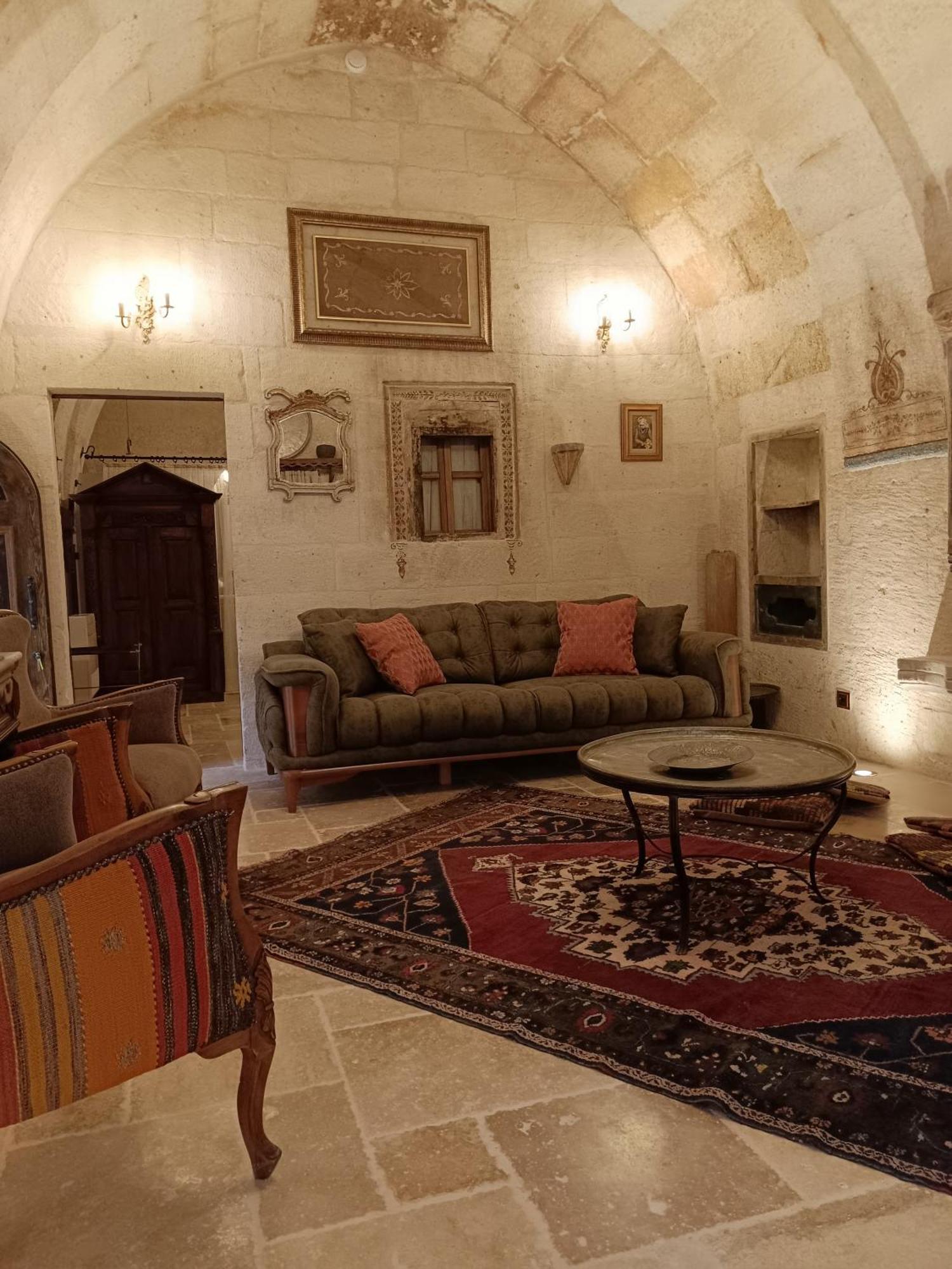 Tafoni Houses Cave Hotel Ortahisar Exterior foto